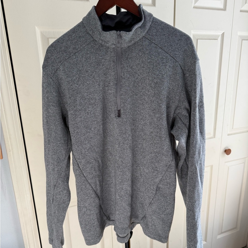 Arc'teryx Men's Zip-Up Gray Sweater